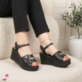 صندل طبی بندی لژدار زیره پیو دارای پد خارپاشنه رویه چرم صنعتی قالب ارسال رایگان کار یک سایز کوچیک نوع کفی چزم صنعتی سایز 36تا 41